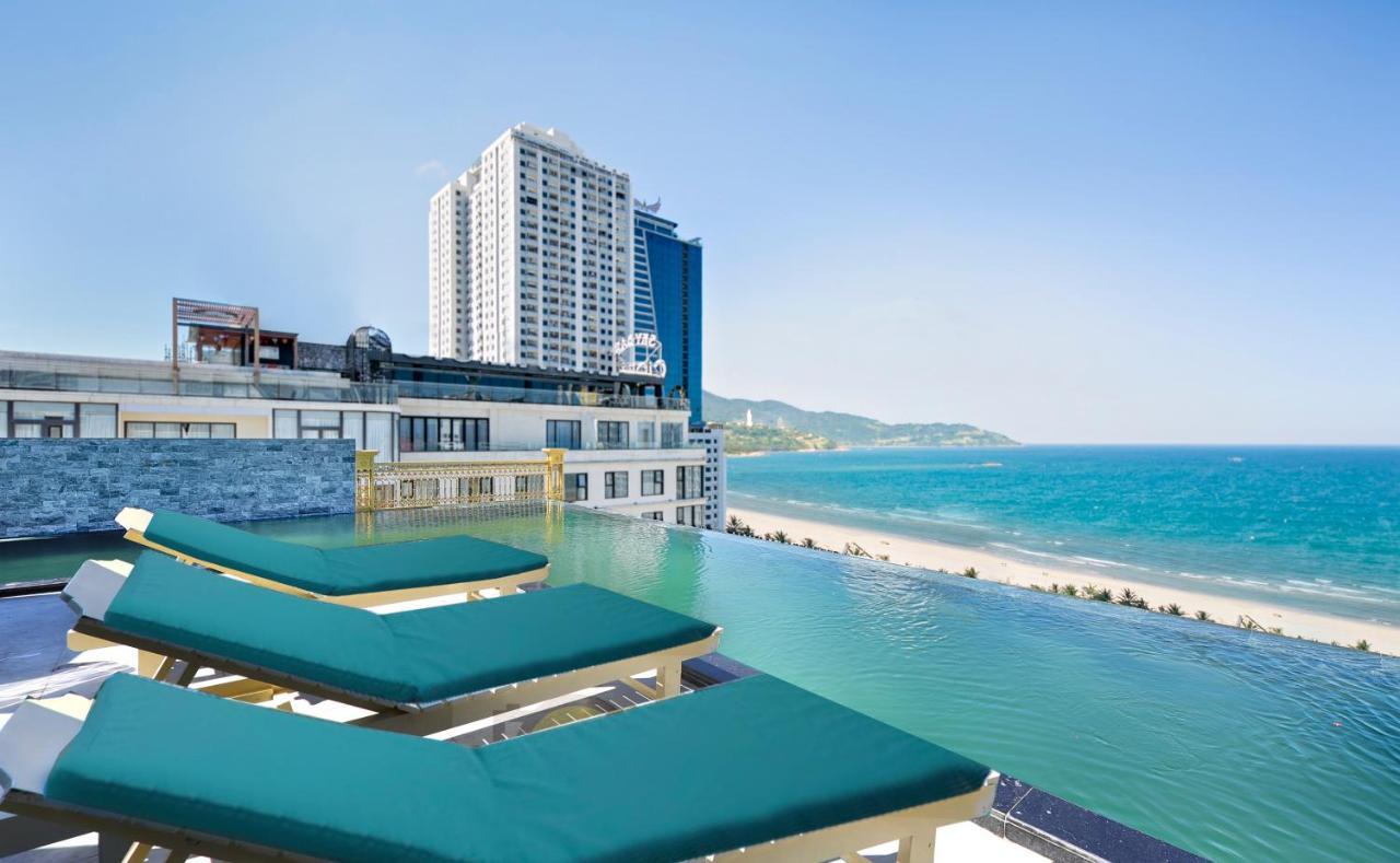 Santa Luxury Hotel Дананг Екстериор снимка