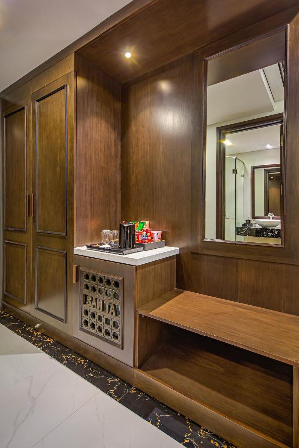 Santa Luxury Hotel Дананг Екстериор снимка