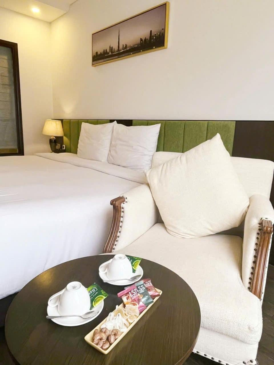 Santa Luxury Hotel Дананг Екстериор снимка