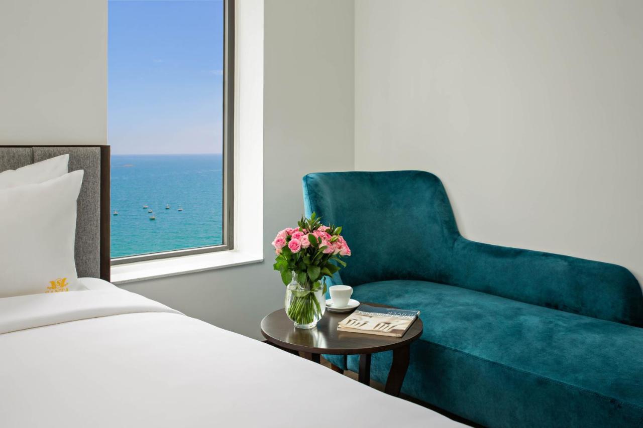 Santa Luxury Hotel Дананг Екстериор снимка