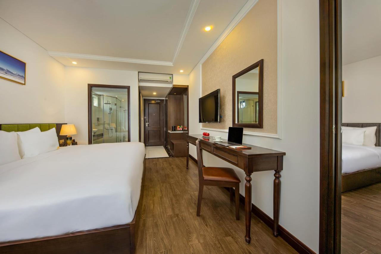Santa Luxury Hotel Дананг Екстериор снимка