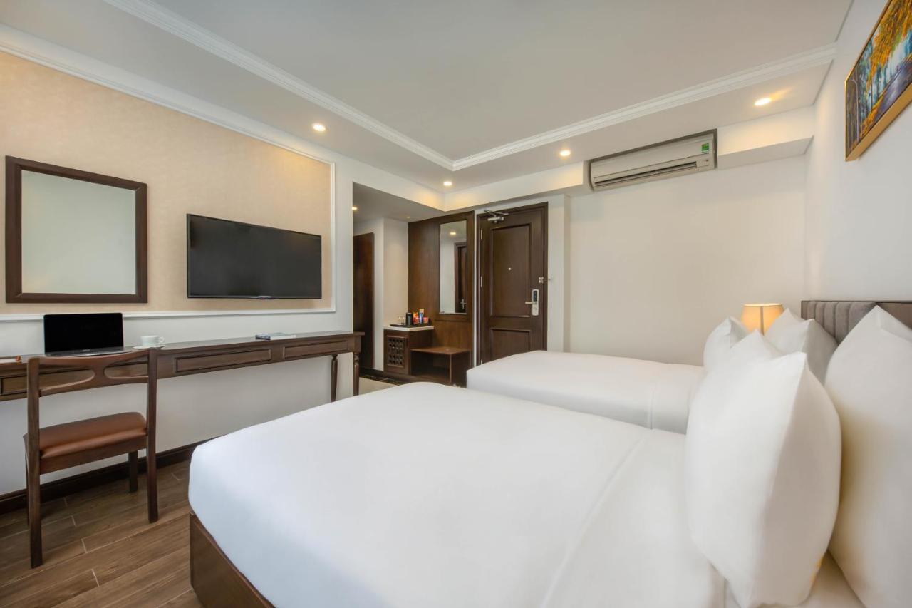 Santa Luxury Hotel Дананг Екстериор снимка