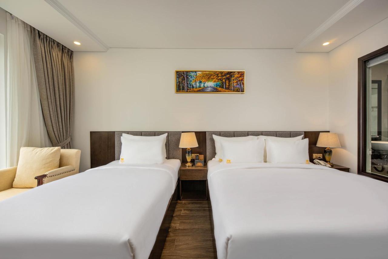 Santa Luxury Hotel Дананг Екстериор снимка