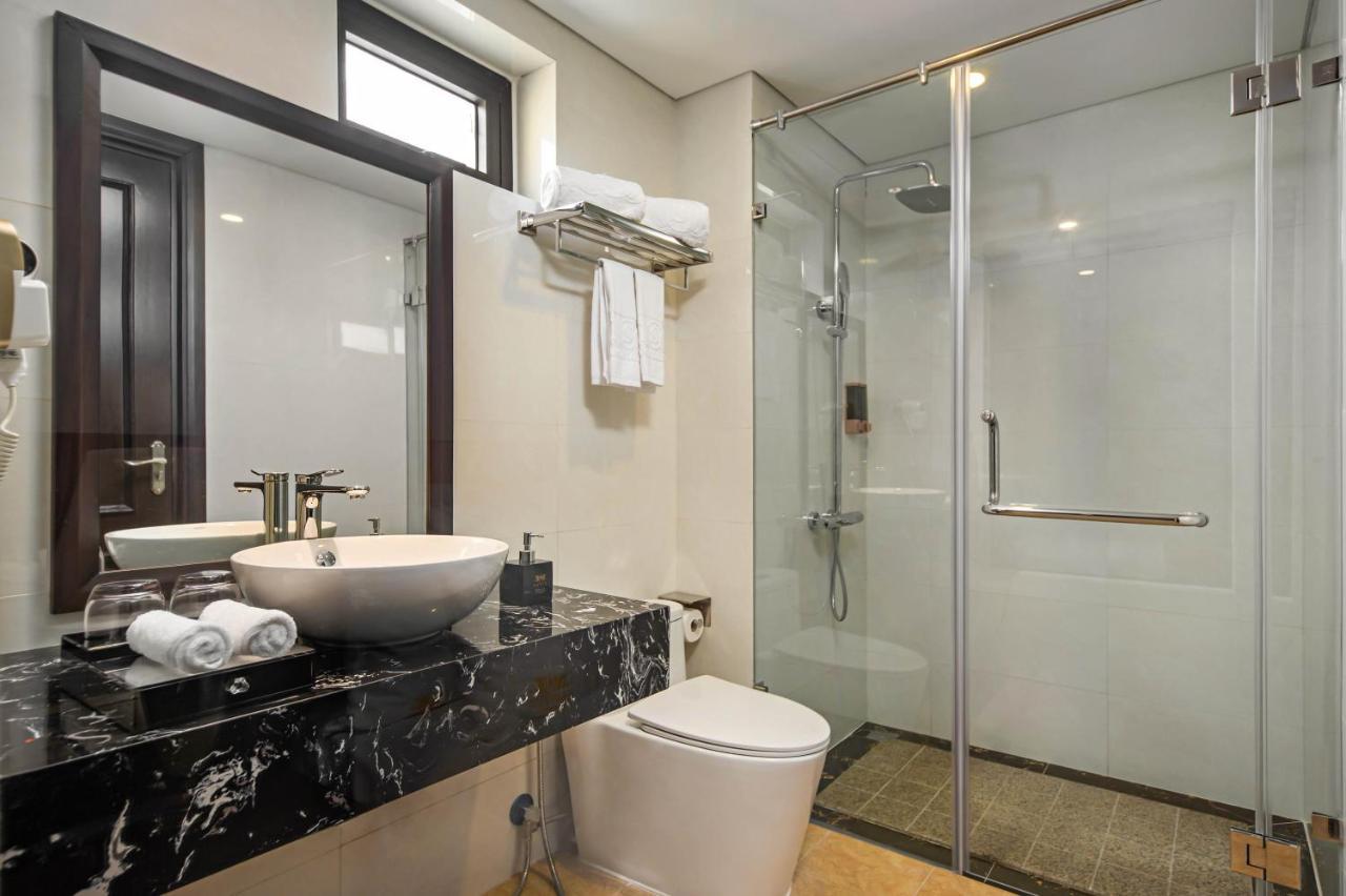Santa Luxury Hotel Дананг Екстериор снимка
